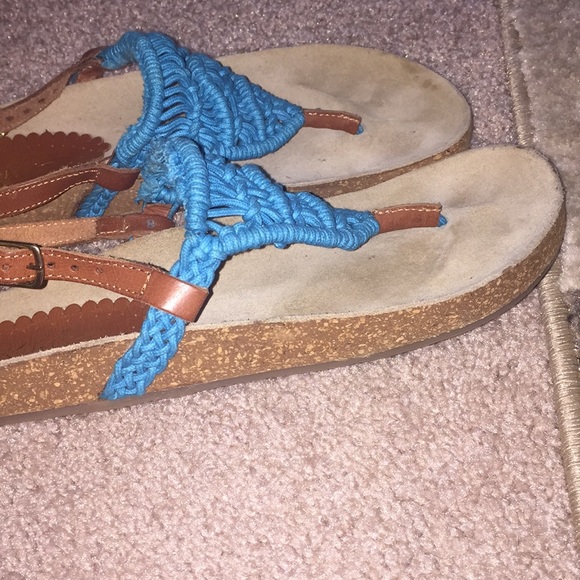 Turquoise sandals - Picture 3 of 3